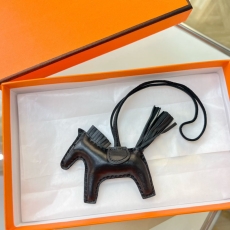 Hermes Handmade Pendant